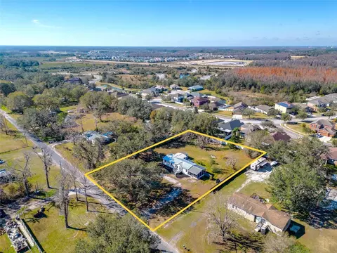 3749 Loury Dr, Wesley Chapel, FL 33543