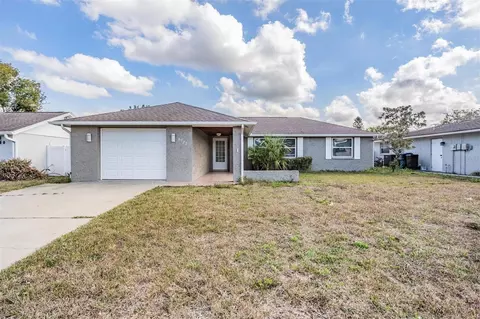 8922 Catalina Dr, Port Richey, FL 34668