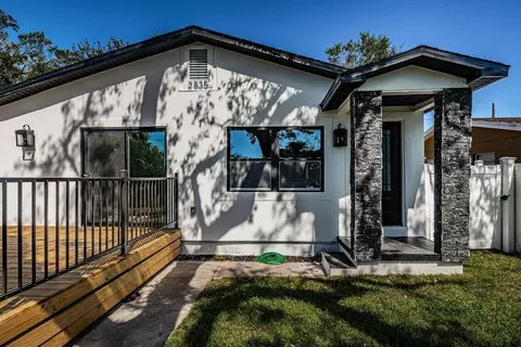 2835 Freemont Ter S, Saint Petersburg, FL 33712