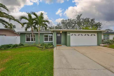 7694 Eaton Ct, Saint Petersburg, FL 33709