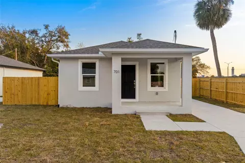 701 E Wood St, Tampa, FL 33604