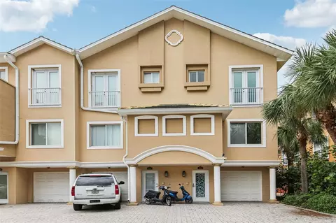 684 Bayway Blvd, Clearwater, FL 33767