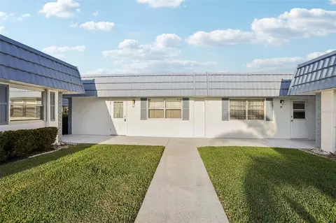 1901 Andover Way #32, Sun City Center, FL 33573