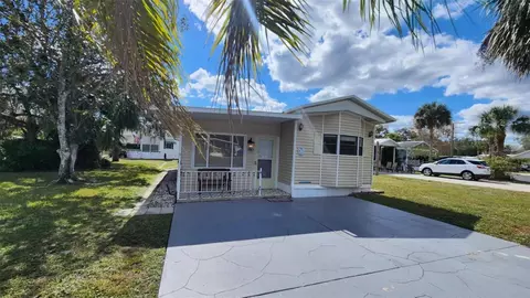 85 Roan Rd, River Ranch, FL 33867
