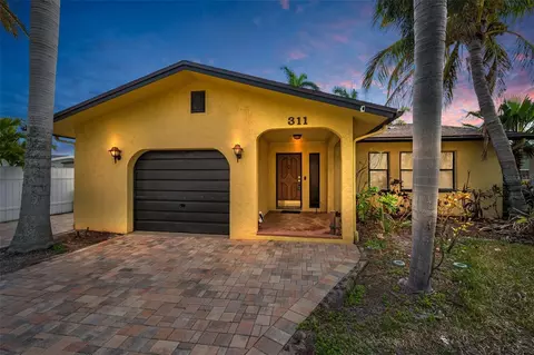 311 15th Ave, Indian Rocks Beach, FL 33785