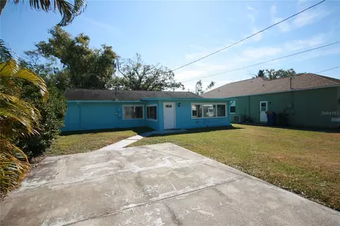 205 Washington Ave, Oldsmar, FL 34677 photo 1