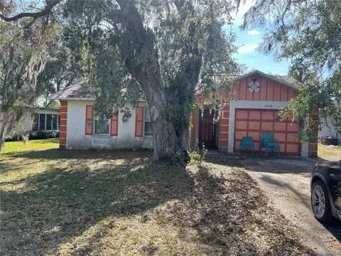 309 E Pine St, Davenport, FL 33837