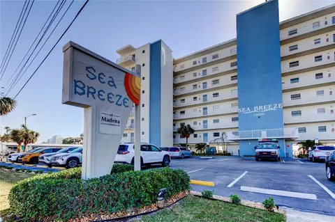13500 Gulf Blvd #702, Madeira Beach, FL 33708
