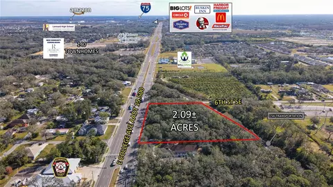 E College Ave, Ruskin, FL 33570