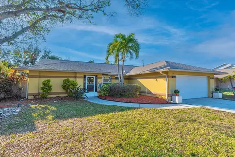 12478 93rd Way, Largo, FL 33773