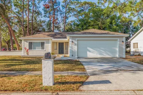 6905 122nd Dr, Largo, FL 33773