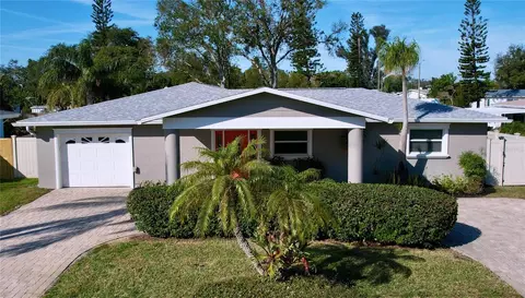 5566 104th Way, Seminole, FL 33772