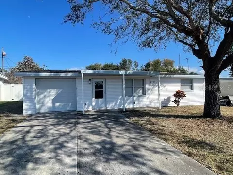 2036 Melody Dr, Holiday, FL 34691