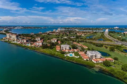 6322 Palma Del Mar Blvd S #203, Saint Petersburg, FL 33715