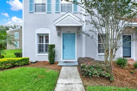 8541 Hunters Key Cir, Tampa, FL 33647
