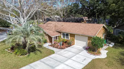 8201 Cavalry Dr, Hudson, FL 34667