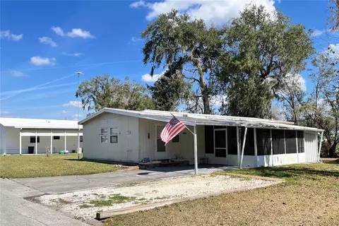 7310 Woodland Dr, Brooksville, FL 34601