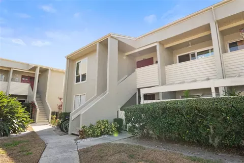 414 Windrush Bay Dr #206, Tarpon Springs, FL 34689