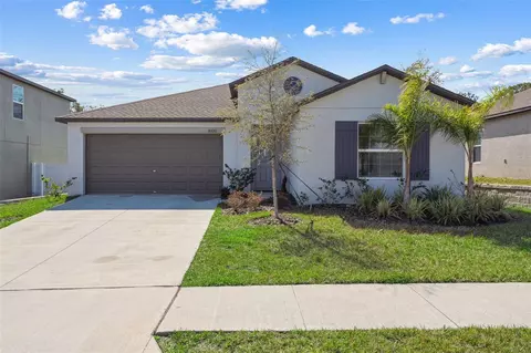 36642 Garden Wall Way, Zephyrhills, FL 33541