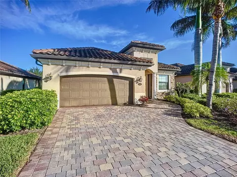 Exterior - 2902 Aviamar Cir, Naples, FL 34114 photo 4 of 15