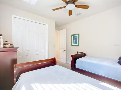 Bedroom - 2902 Aviamar Cir, Naples, FL 34114 photo 5 of 9