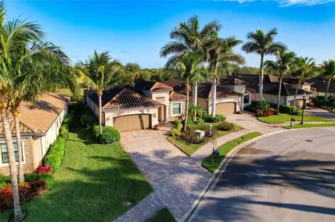 View/Area - 2902 Aviamar Cir, Naples, FL 34114 photo 1 of 13