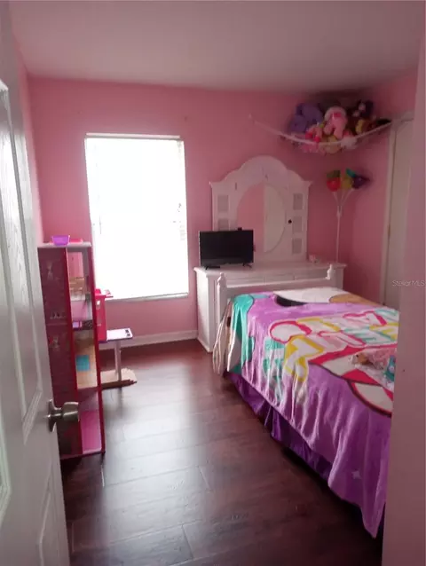 Bedroom - 10933 Subtle Trail Dr, Riverview, FL 33569 photo 4 of 7