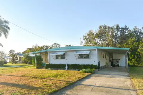 221 Philadelphia Blvd #32, Palm Harbor, FL 34684