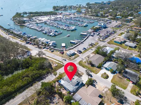 2838 Miriam St S, Gulfport, FL 33711