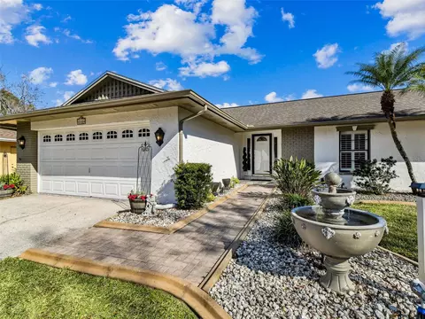 15109 Winterwind Dr, Tampa, FL 33624