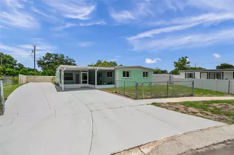 1530 Clair Mel Cir, Tampa, FL 33619