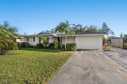 3218 Fauna St, Sarasota, FL 34235