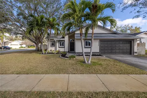 8359 Wrens Way Pass, Largo, FL 33773