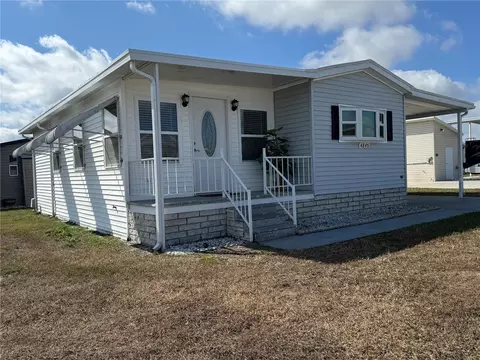 4845 Baker Ave, Zephyrhills, FL 33541