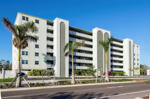7321 Central Ave #402, Saint Petersburg, FL 33710