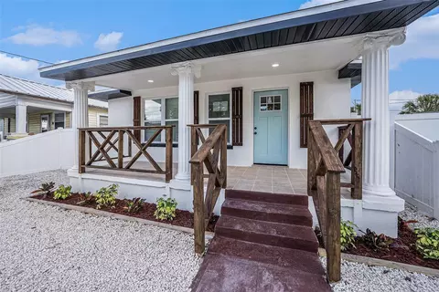 3010 Thelma St, Tampa, FL 33605