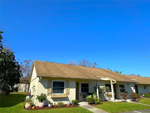 10820 43rd St N #901, Clearwater, FL 33762
