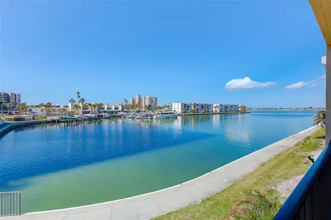 7420 Bay Island Dr S #281, South Pasadena, FL 33707