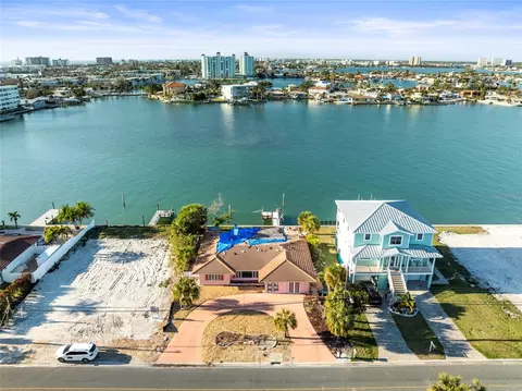 329 55th Ave, Saint Pete Beach, FL 33706
