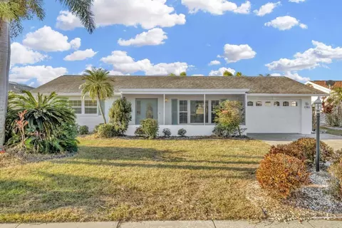 1740 Coco Palm Cir, Sun City Center, FL 33573