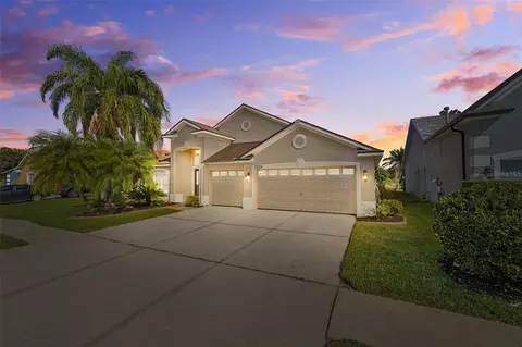 7634 Nottinghill Sky Dr, Apollo Beach, FL 33572