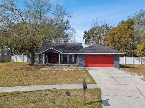 16508 Round Oak Dr, Tampa, FL 33618