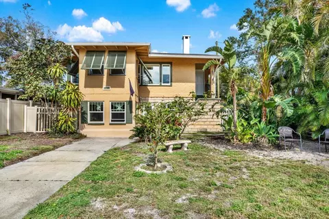 861 20th Ave N, Saint Petersburg, FL 33704