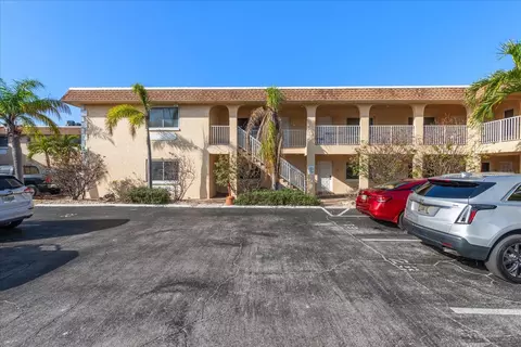 9060 Blind Pass Rd #28, Saint Pete Beach, FL 33706