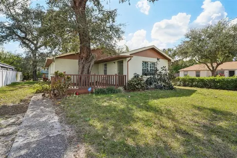 1801 E Mcberry St, Tampa, FL 33610