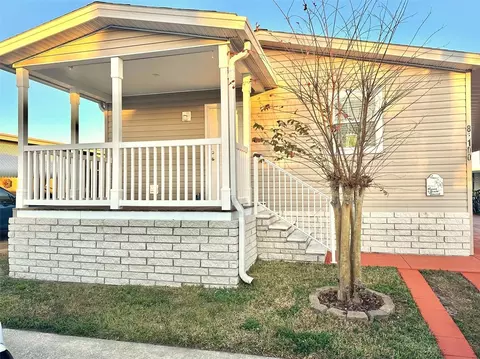 82100 A St N, Pinellas Park, FL 33781