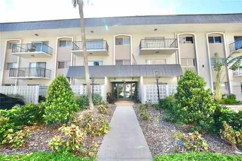 4610 W Gray St #208, Tampa, FL 33609