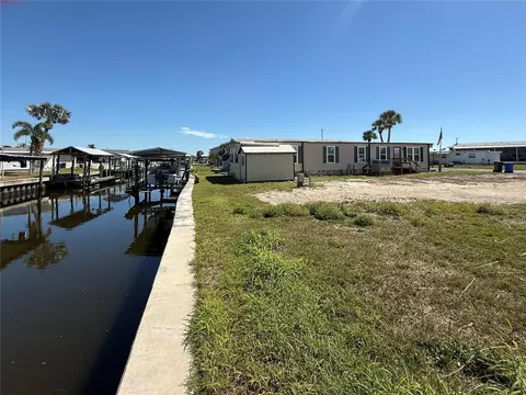130 W Saint Lucia Loop, Apollo Beach, FL 33572