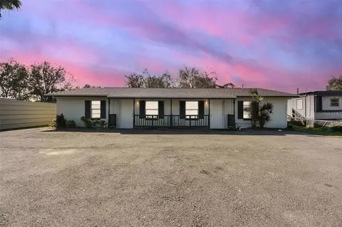 6117 Lewis Ave, Gibsonton, FL 33534