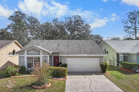 4010 Levonshire Pl, Valrico, FL 33596